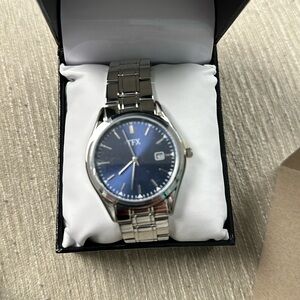 NWT Men’s stainless watch